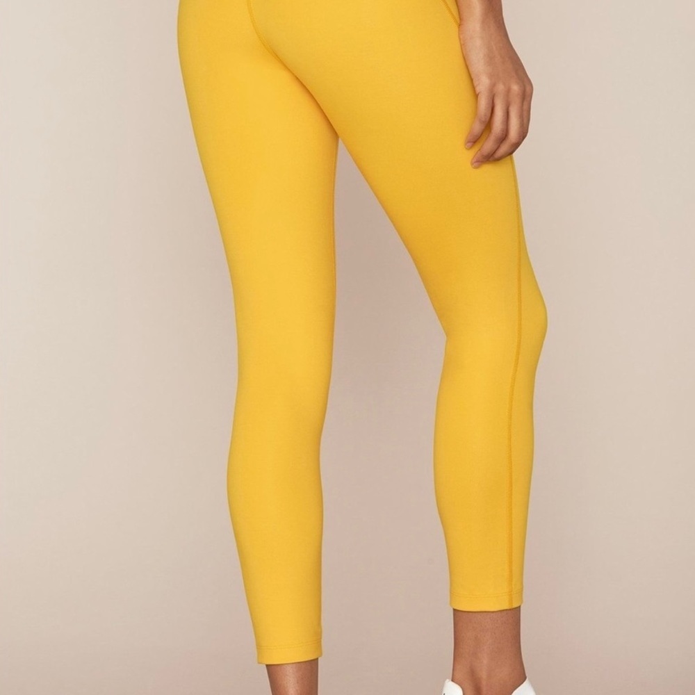💛Girlfriend Collective Merigold Yellow High-Rise Cropped Leggings - Picture 4 of 8